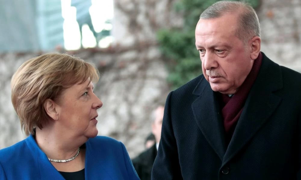 Γερμανία: "Εγκρίνουν" τον χάρτη με το μισό Αιγαίο τουρκικό